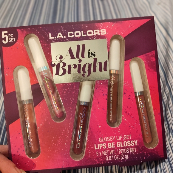 NEW!! L.A. Colors Lip Bundle (3 Sets) - Picture 5 of 6